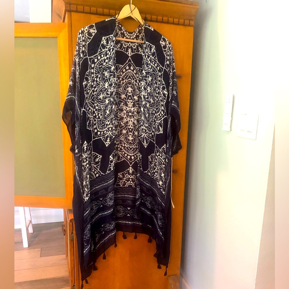 Lovestitch Indigo and Ivory Kimono